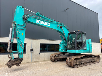 Excavadora de cadenas KOBELCO