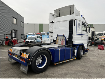 Leasing financiero de Scania R 143H V8 500 Streamline / V8 Sound / Retarder / Old Skool Classic leasing Scania R 143H V8 500 Streamline / V8 Sound / Retarder / Old Skool Classic: foto 2
