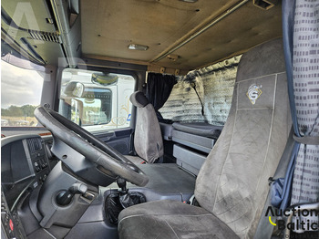 Cabeza tractora Scania P 420: foto 5