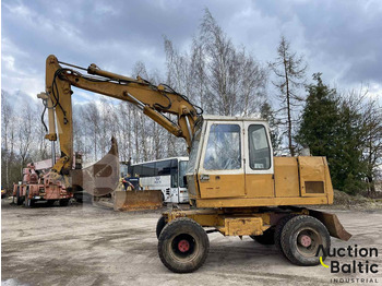 Excavadora de ruedas LIEBHERR A 900