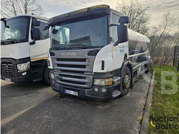 Cisterna camión SCANIA P 230