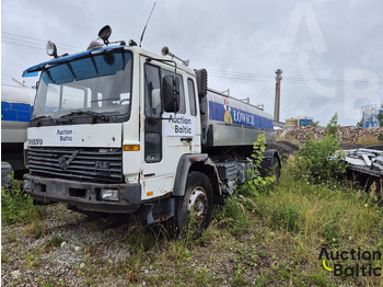 Cisterna camión VOLVO FL6