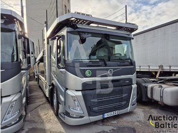 Portavehículos camión VOLVO FM 500