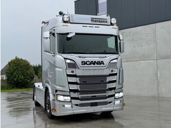 Cabeza tractora SCANIA S 450
