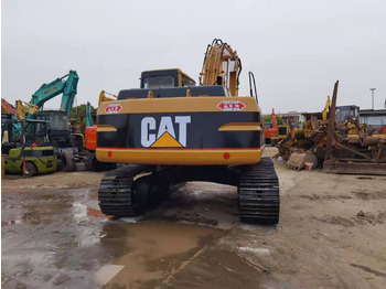 Excavadora de cadenas CATERPILLAR 320B: foto 3