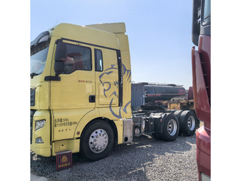 Cabeza tractora SINOTRUK SITRAK C7H: foto 2