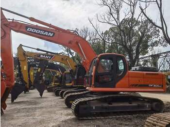 Excavadora de cadenas DOOSAN DX300