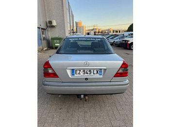 Sedan Mercedes-Benz C-Klasse **C180-PETROL-AC**: foto 5