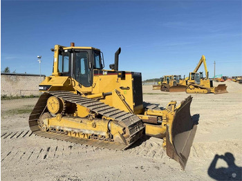 Bulldozer CATERPILLAR D6M