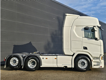 Cabeza tractora Scania R580 / V8 6X2 / RETARDER / FULL AIR: foto 4