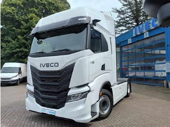 Cabeza tractora IVECO S-WAY