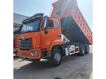 Volquete camión SINOTRUK
