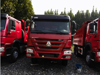 Volquete camión SINOTRUK HOWO