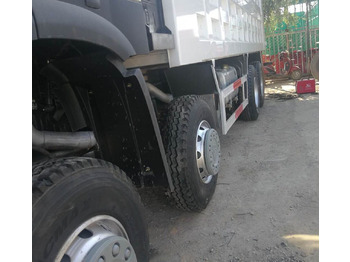 Volquete camión Sinotruk HOWO 375 8*4 Dump truck: foto 5