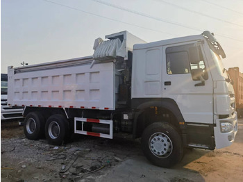 Volquete camión SINOTRUK HOWO