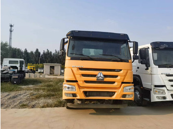 Cabeza tractora SINOTRUK HOWO