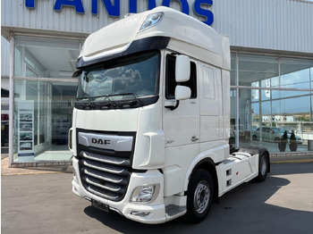 Cabeza tractora DAF