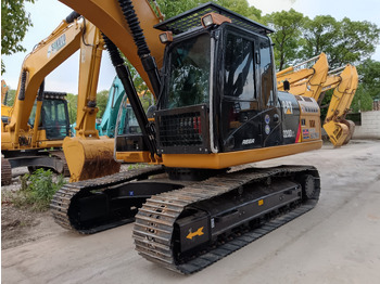 Excavadora de cadenas CATERPILLAR 320D2
