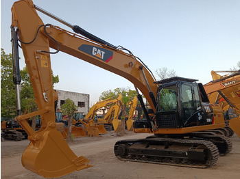 Excavadora de cadenas CATERPILLAR 320D2