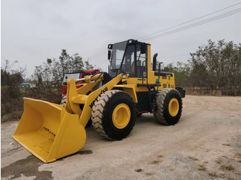 Cargadora de ruedas KOMATSU WA380: foto 5