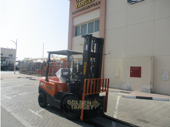 Carretilla elevadora diésel