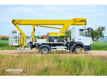 Camión con plataforma elevadora Palfinger P 300 KS: foto 3