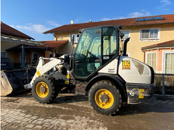 Cargadora de ruedas Komatsu WA 70-7: foto 2