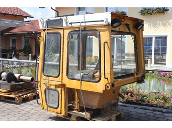 Cabina LIEBHERR