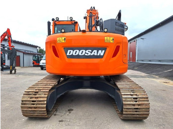 Excavadora de cadenas Doosan MYYTY! SOLD! DX235LCR-5 PYÖRITTÄJÄ: foto 3