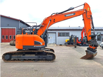 Excavadora de cadenas Doosan MYYTY! SOLD! DX235LCR-5 PYÖRITTÄJÄ: foto 5