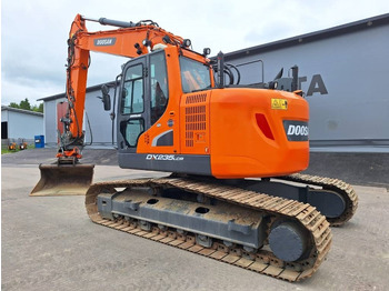 Excavadora de cadenas Doosan MYYTY! SOLD! DX235LCR-5 PYÖRITTÄJÄ: foto 2