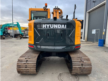 Excavadora de cadenas Hyundai HX130LCR: foto 4