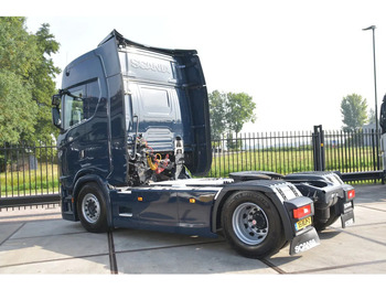 Cabeza tractora Scania S450 4x2NB - FULL AIR - RETARDER - ACC - AIRCO - 2 x FUEL TANKS - TOP CONDITION -: foto 3