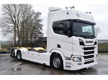 Chasis camión Scania R650 V8 NGS 6x2*4NB - BDF - RETARDER - ONLY 27 TKM - FULL AIR - ACC - TV - KING OF THE ROAD - LIKE NEW -: foto 1