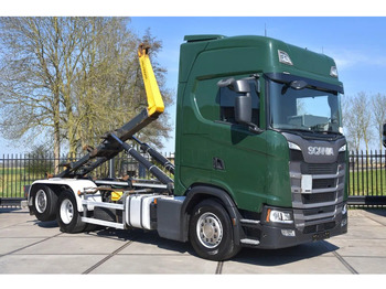 Multibasculante camión SCANIA S 500