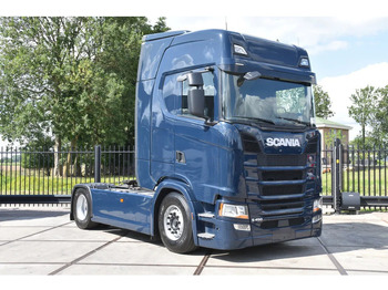 Cabeza tractora SCANIA S 450