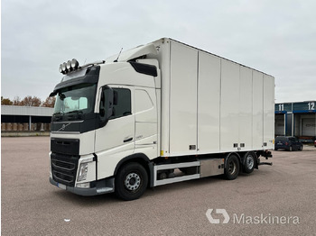 Camión caja cerrada VOLVO FH