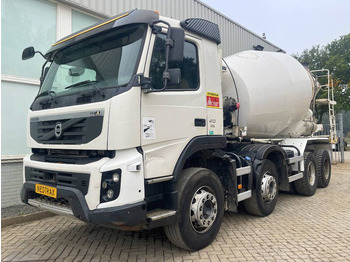 Camión hormigonera VOLVO FMX 410