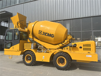Leasing financiero de XCMG Self Loading Concrete Mixer 3.5m3 Portable Diesel Mini Small Concrete Cement Mixer for Sale leasing XCMG Self Loading Concrete Mixer 3.5m3 Portable Diesel Mini Small Concrete Cement Mixer for Sale: foto 3