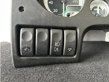 Salpicadero DAF COUNTER DAF XF 105 1789469: foto 2