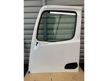 Puerta y piezas MERCEDES-BENZ Actros