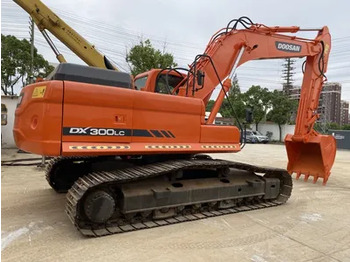 Excavadora de cadenas DOOSAN DX300LC