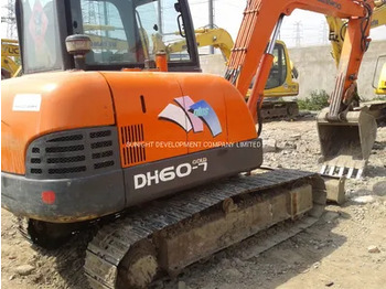 Excavadora de cadenas DOOSAN DH60-7