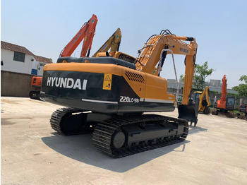 Excavadora de cadenas Hyundai 22 ton Excavator 220LC-9S Good Condition Construction Machine: foto 4