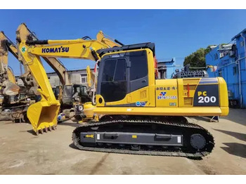 Excavadora de cadenas KOMATSU PC200-6