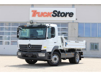 Volquete camión MERCEDES-BENZ Atego 1324