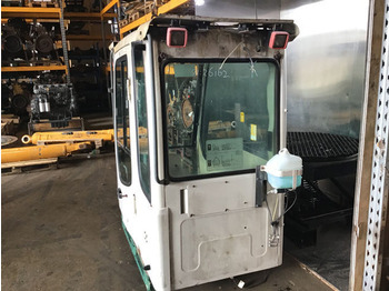 Cabina e interior LIEBHERR