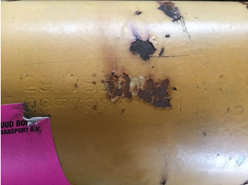 Cilindro hidráulico LIEBHERR