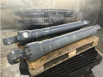 Cilindro hidráulico LIEBHERR