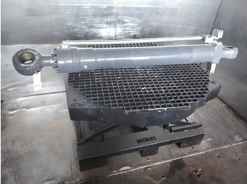 Cilindro hidráulico LIEBHERR